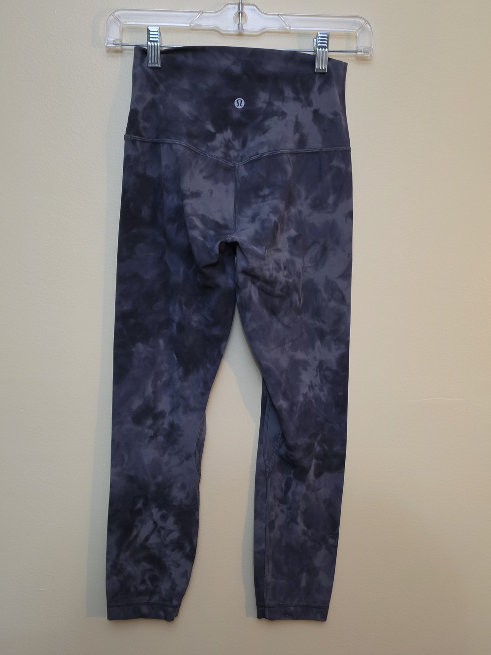 lululemon Align High-Rise Crop 23" Abstract Cropped Leggings in Gray Like New